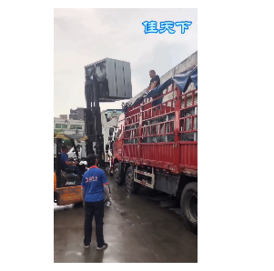 負(fù)壓風(fēng)機(jī)裝車